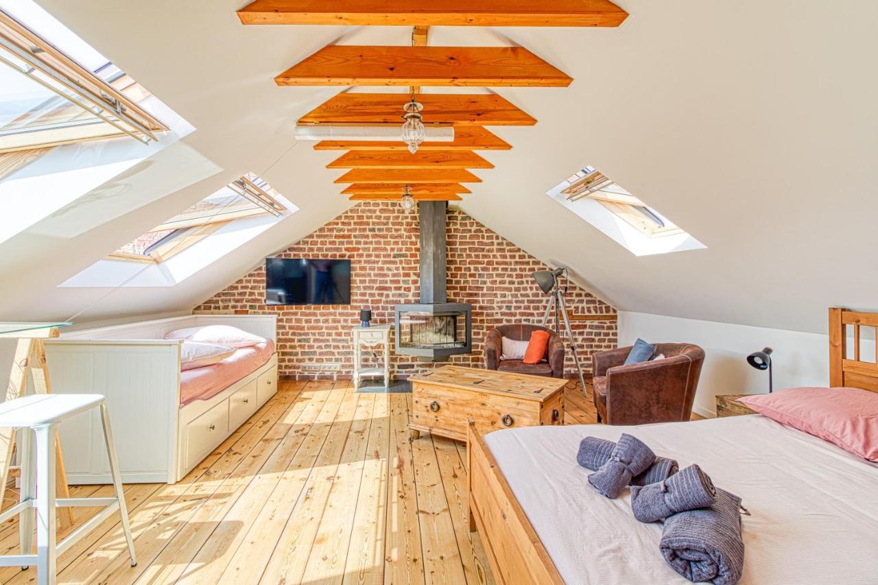 Le Verlaine - Appt Charmant Cosy Idealement Situe Calais Exterior photo
