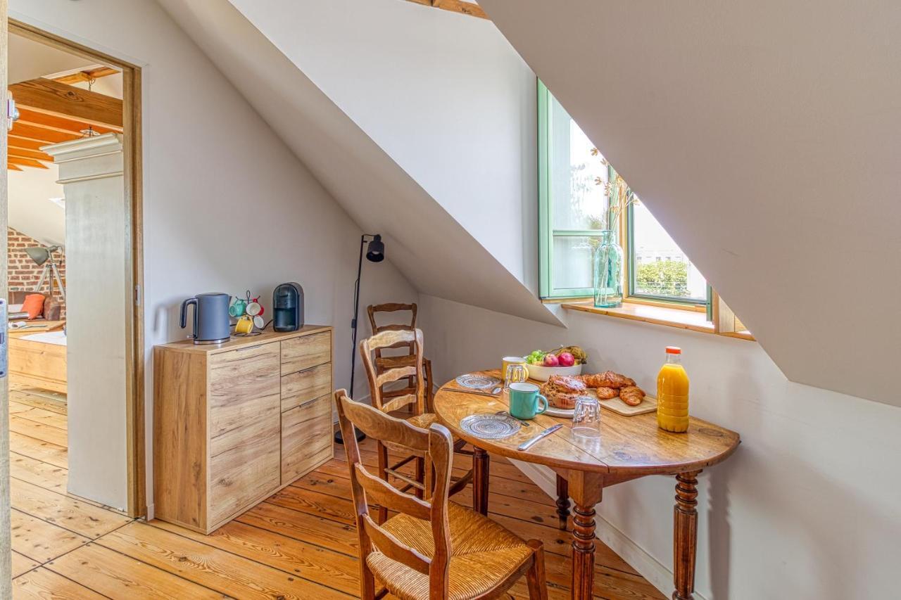 Le Verlaine - Appt Charmant Cosy Idealement Situe Calais Exterior photo